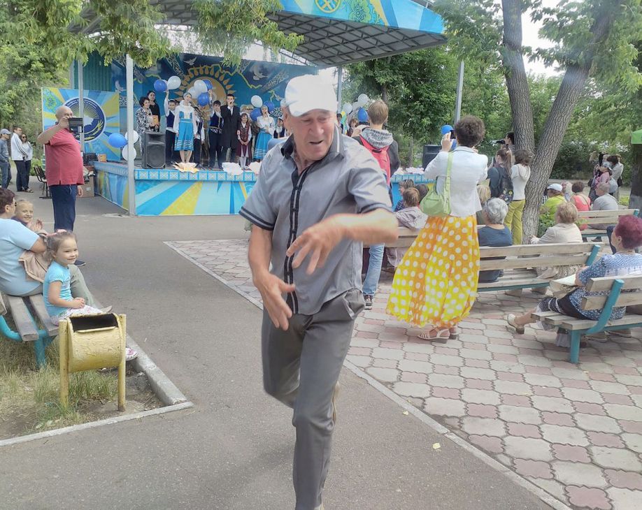 С танцем по жизни