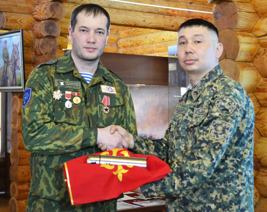 Горсть павлодарской земли – у памятника воинам-казахстанцам на Мамаевом Кургане