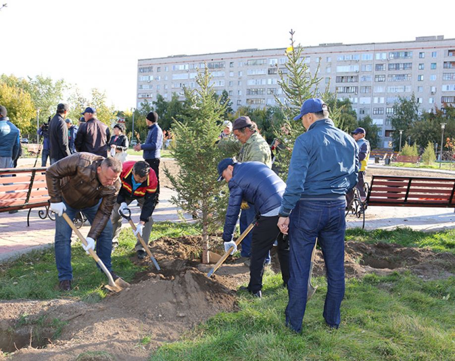 На субботник — вместе с внуками