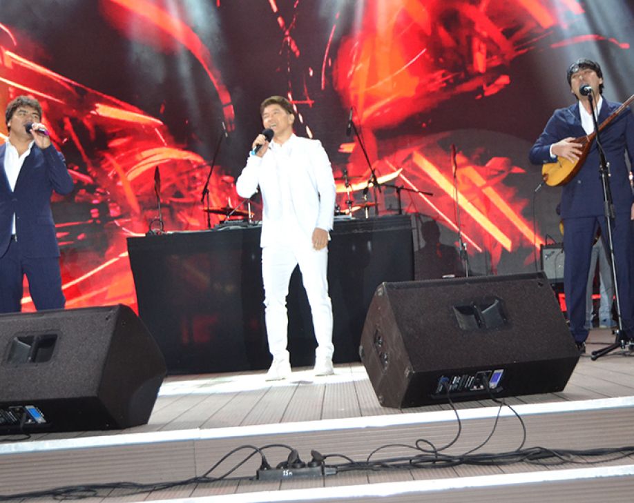 «Көзімнің қарасы» на Ertis Promenade