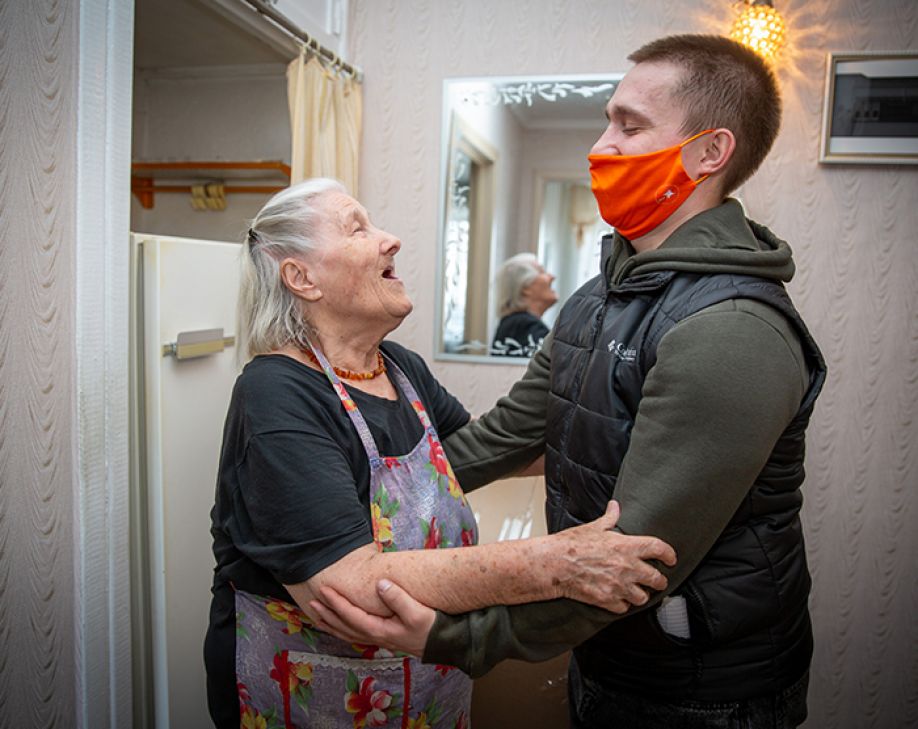 Помочь всем нуждающимся