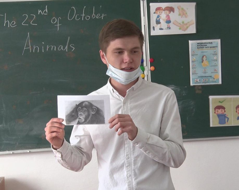 Вернулись домой, чтобы учить детей