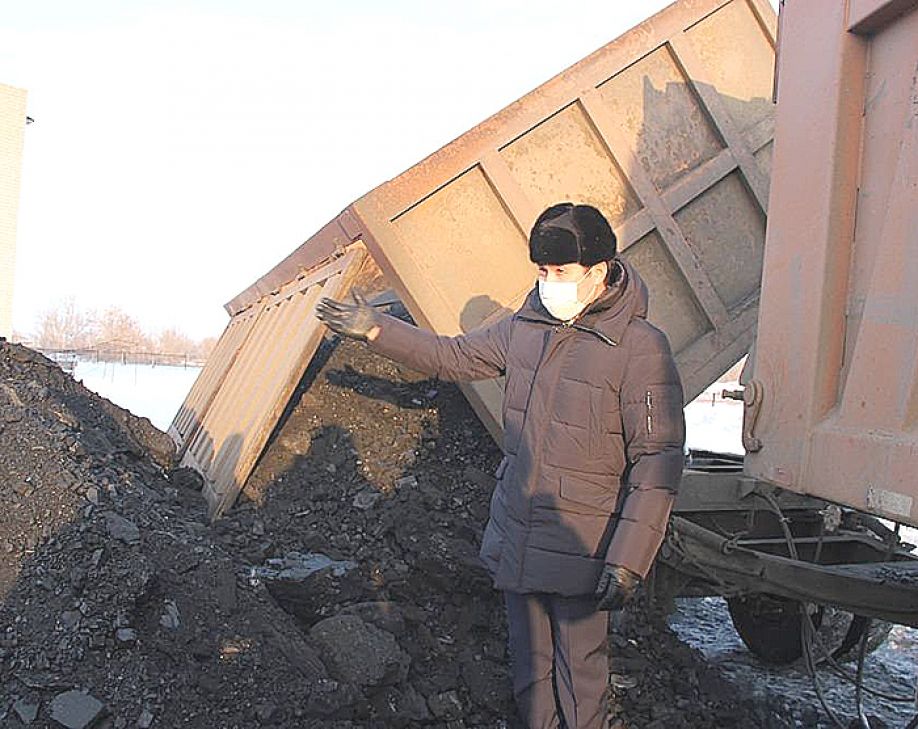 Школа без отопления: глава Актогайского района получил строгий выговор