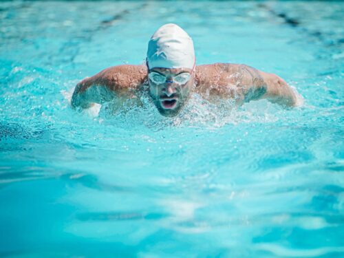 Пловец из Аксу завоевал серебро в Костанае