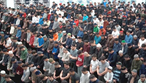Қадір түні: рекордное число верующих собралось в священную ночь в мечетях Прииртышья