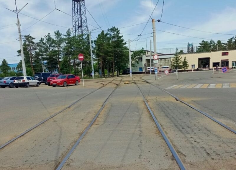 В Павлодаре закрыли проезд в районе трамвайного депо