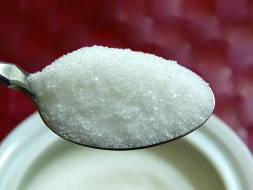 В Павлодарской области сахар за год подешевел на 14%