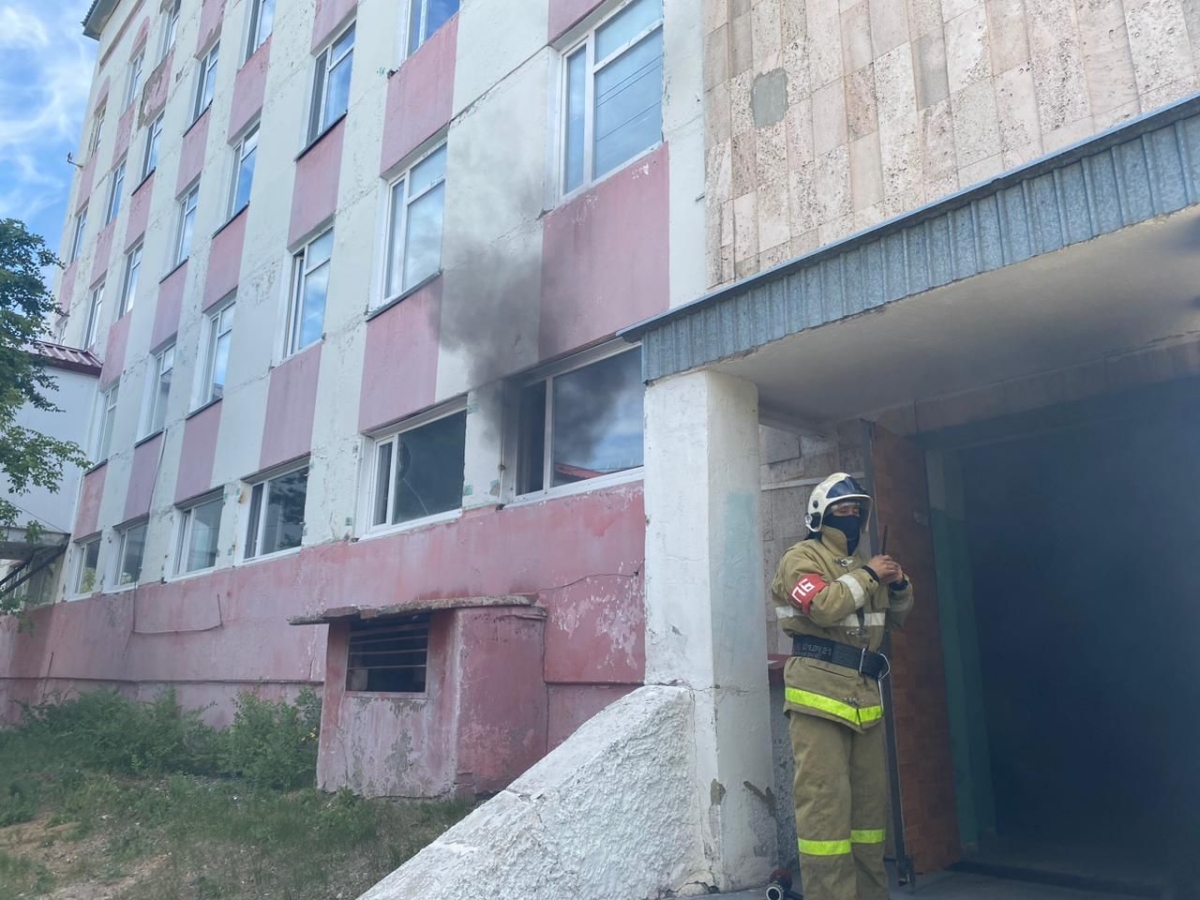 В горбольнице Экибастуза загорелась проявочная машина