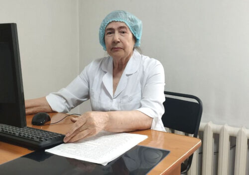 Уникальная женщина-хирург из Иртышска уже 55 лет продолжает спасать жизни пациентов 