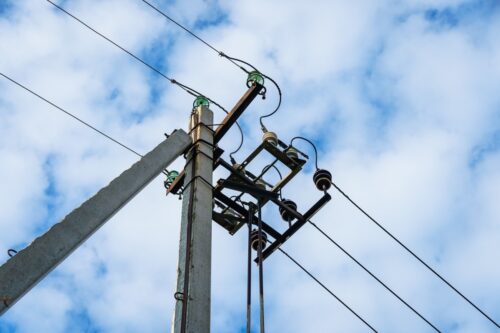 Восстановить электроснабжение в селах Павлодарской области обещают до конца дня