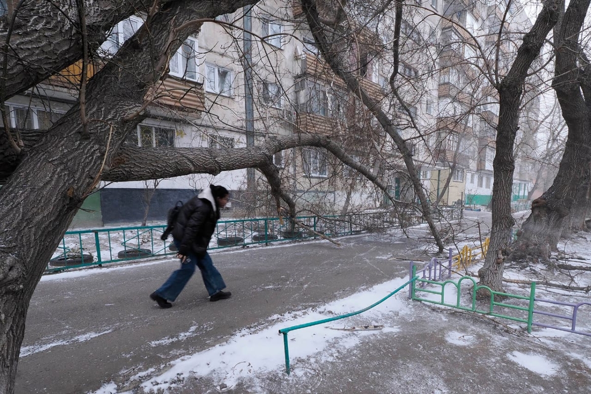 Последствия урагана в Павлодаре