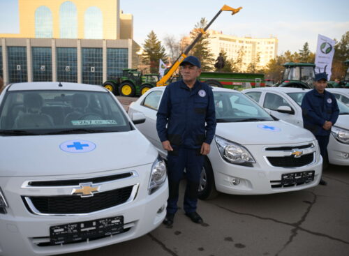 В Павлодарской области ветстанции получили автомобили ко Дню работника сельского хозяйства