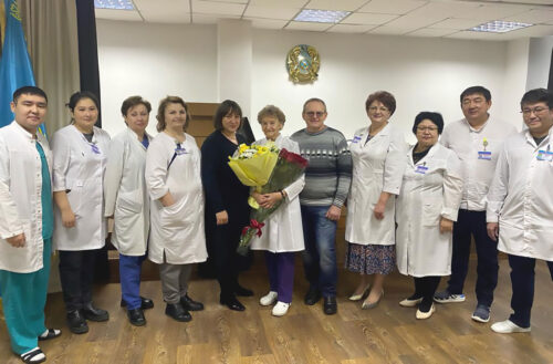 Тысячи спасенных малышей: детского врача-реаниматолога из Павлодара отметили высокой наградой 