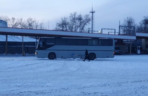 Пассажиры сломавшегося автобуса из Новосибирска поблагодарили за помощь