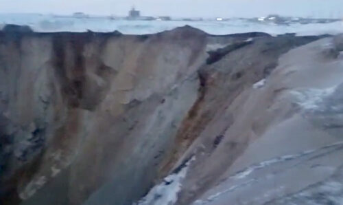 Спасательные работы на руднике в Павлодарской области осложняются угрозой новых обвалов – власти