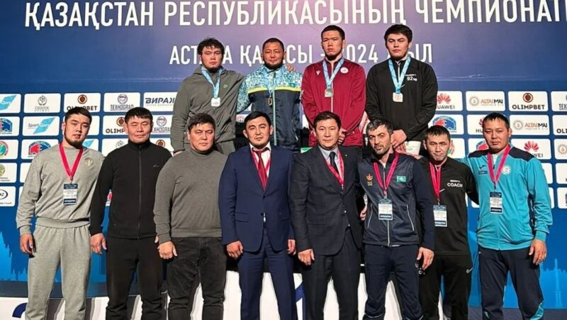 Павлодарский борец завоевал бронзу на чемпионате РК