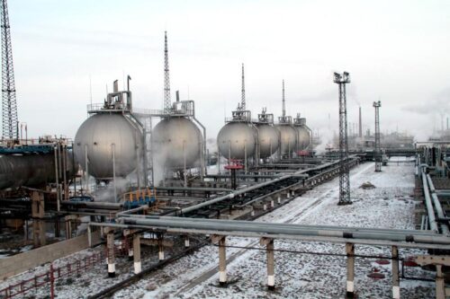 «КазМунайГаз» опроверг информацию о продаже Павлодарского нефтехимического завода