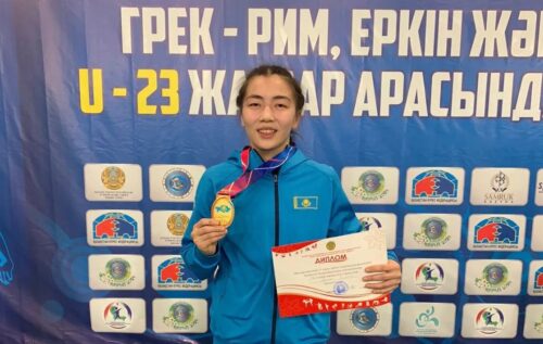 Павлодарка стала чемпионом страны по женской борьбе