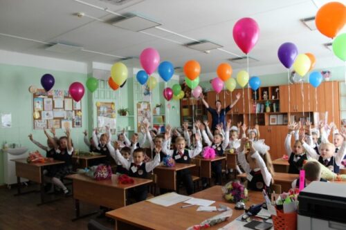 Для приема в I класс теперь достаточно двух документов – отдел образования Павлодара
