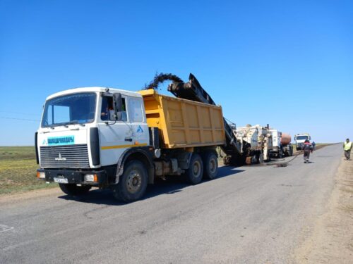 В Павлодарской области капитально ремонтируют три дороги