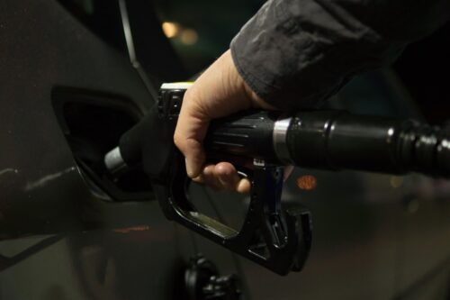 В РК изменятся цены на бензин для иностранцев
