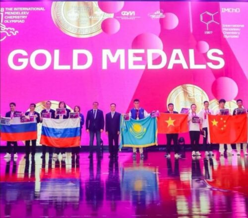 Школьник из Павлодара стал лучшим на Менделеевской олимпиаде в Китае