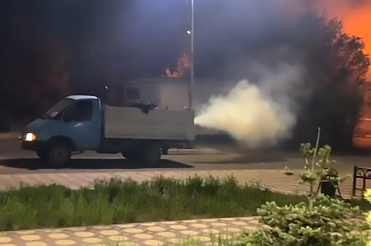 Павлодарцам рекомендовали не выходить на набережную после 22.00