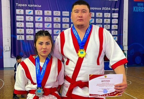 Студентка из Павлодара завоевала серебро на чемпионате РК по қазақ күресі