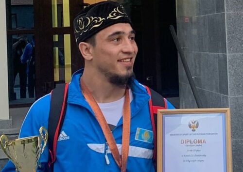 Павлодарский борец взял бронзу на турнире в Татарстане