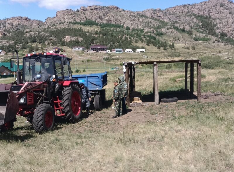 В Баянаульском нацпарке снесли незаконные конюшни