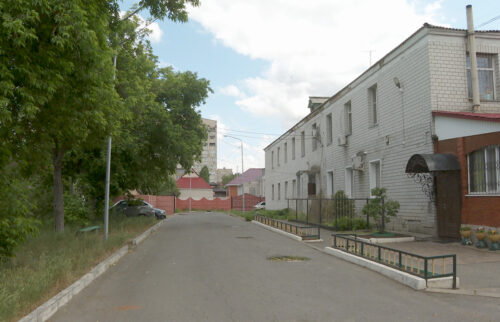 Двор по цене квартиры﻿