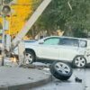 В Павлодаре на пересечении Сатпаева и Толстого «Тойота» снесла столб
