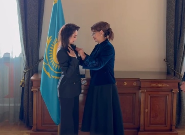 Высокая оценка: павлодарка Мария Мудряк стала заслуженным деятелем РК