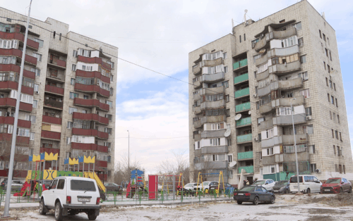 Некомфортное жилье Экибастуза: четверть века без горячей воды