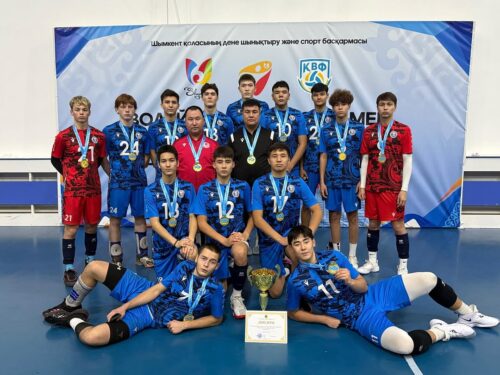 Павлодарские волейболисты победили на осеннем чемпионате РК
