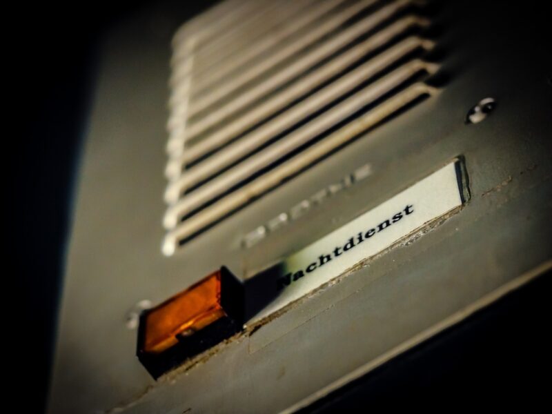 Предприниматель из Караганды судится с АЗРК из-за домофонов в Экибастузе  