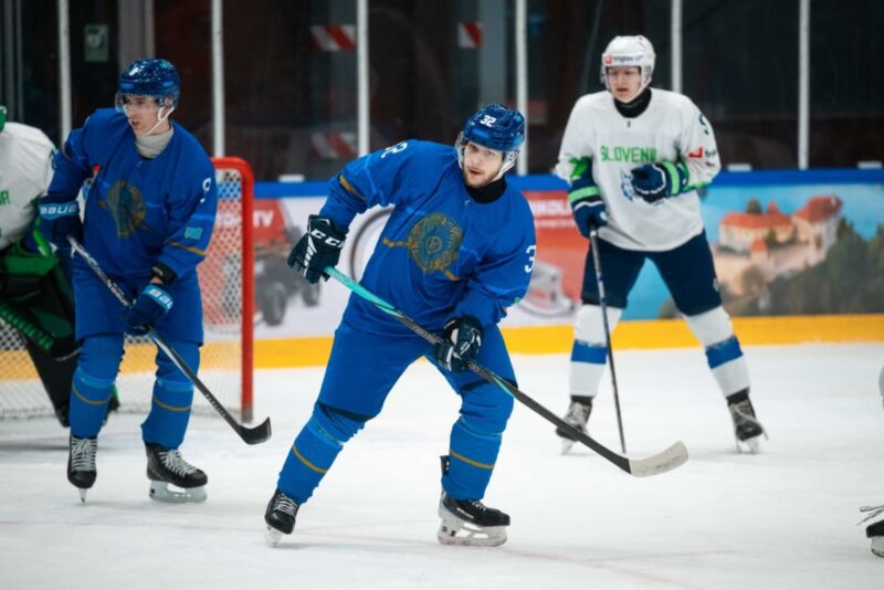 Павлодарская молодежь помогла сборной страны на ЧМ по хоккею в Словении