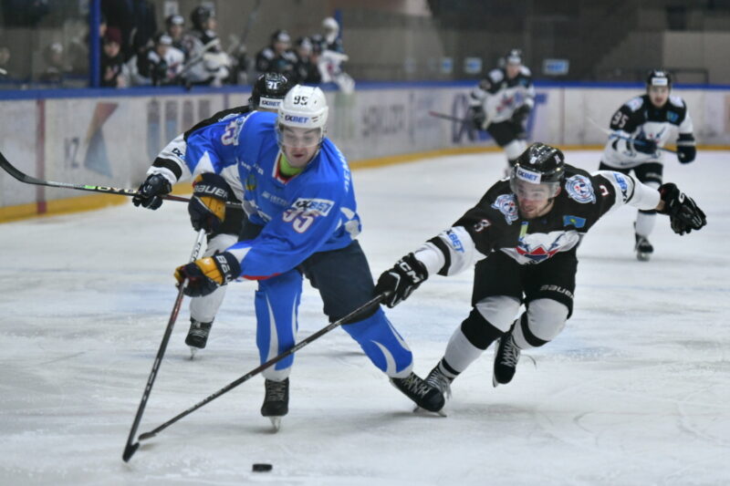 Павлодарские хоккеисты примут дома гостей из Атырау