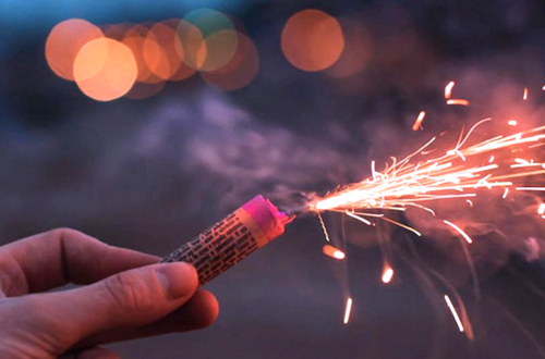 Опасные салюты: в Павлодаре от пиротехники пострадали двое детей и двое взрослых