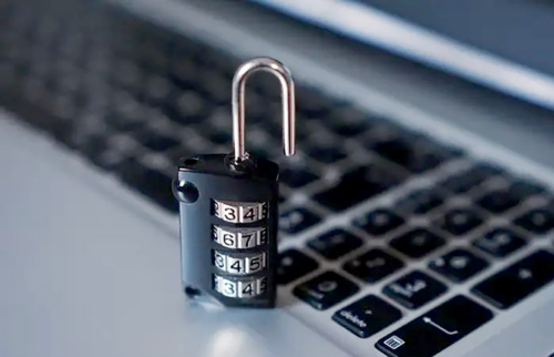 Защиту персональных данных предлагают закрепить в Конституции РК