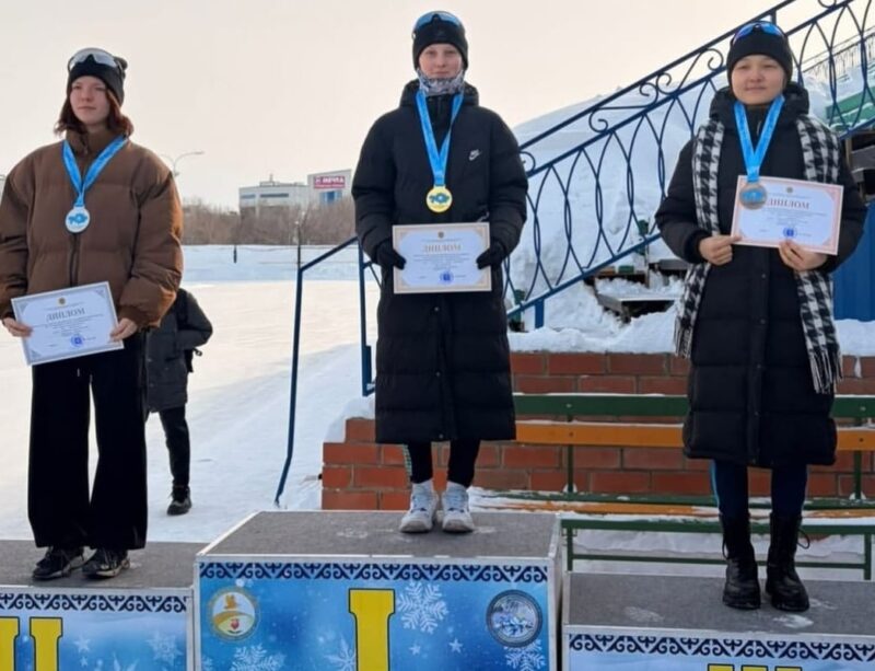 Павлодарка завоевала четыре медали на чемпионате РК по конькобежному спорту