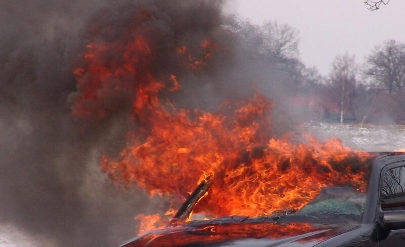 Павлодарец получил срок за поджог внедорожника бывшей жены