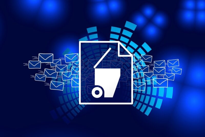 Массовые сообщения от «налоговой»: павлодарцев предупредили о мошеннических схемах