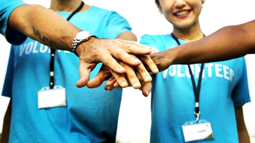 В Казахстане предлагают закрепить в Конституции понятие «волонтерство»