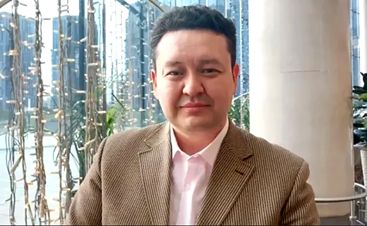 Олжас Абишев: Минфин борется не с воровством, а с врачами