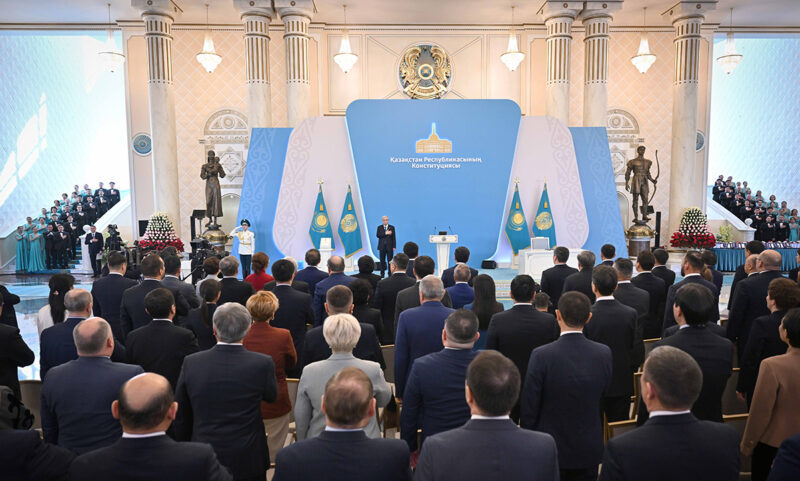 Президент Касым-Жомарт Токаев принял участие в торжественном мероприятии, посвященном принятию Конституции