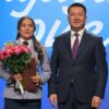 Асаин Байханов поздравил павлодарок с 8 Марта