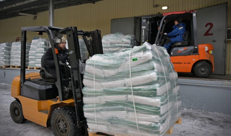 Гнус: в Павлодар завезли первую партию «Бактицида»