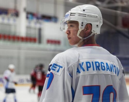 Плей-офф с павлодарским акцентом: наши хоккеисты решают исход матчей