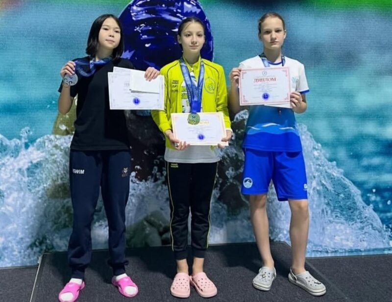 Спортсменка из Павлодара завоевала бронзу на турнире РК по плаванию